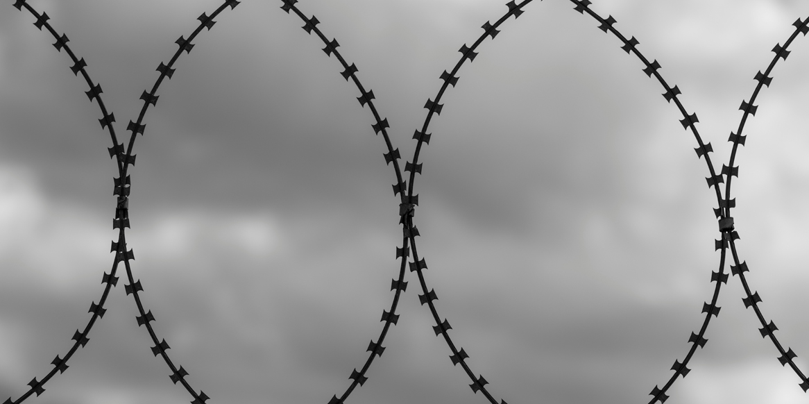 Pourquoi une utilisation abusive d’une badgeuse peut exposer l’employeur à des poursuites pénales et à une peine de prison ?